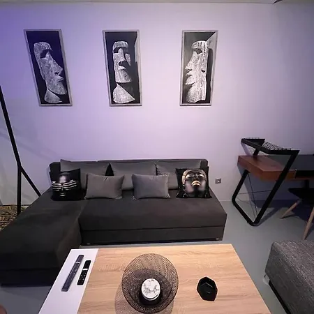 Vip Apt. Pezodromos Kalamarias Apartment