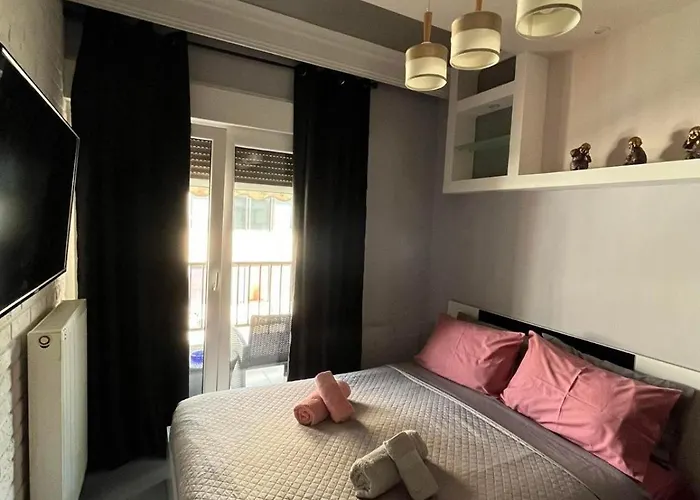 公寓 Vip Apt. Pezodromos Kalamarias *