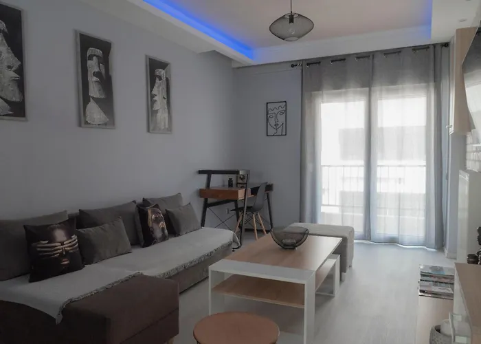 Vip Apt. Pezodromos Kalamarias